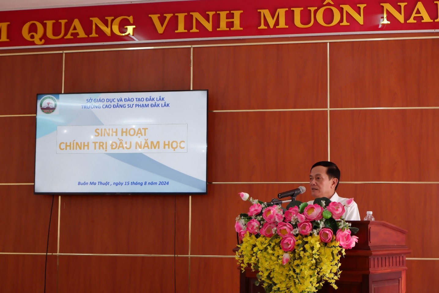 Buổi sinh hoạt chính trị đầu năm học 2024-2025